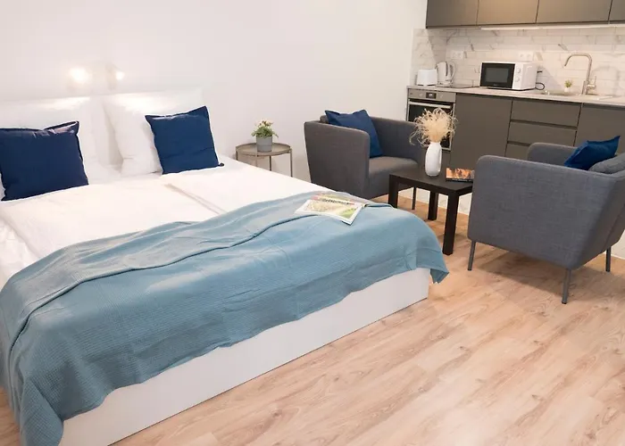 K105 Klapka Budapest